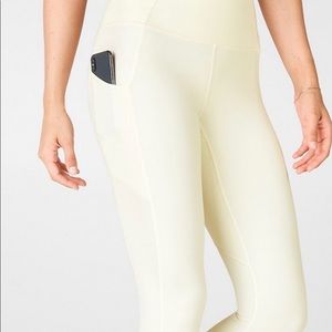 Fabletics XS/4 Oasis high-waisted pocket Capri